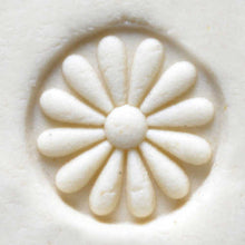 Load image into Gallery viewer, MKM SMALL STAMP - DAISY (SCS-003)