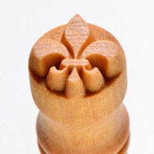 Load image into Gallery viewer, MKM SMALL STAMP - FLEUR-DE-LIS (SCS-130)