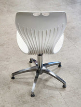 Load image into Gallery viewer, BTH Potter's Stool