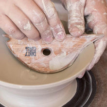 Load image into Gallery viewer, DIRTY GIRLS "V" RUMP SHAPER FOR CLAY (#1)