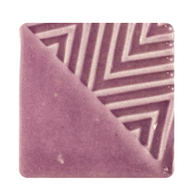 Load image into Gallery viewer, 10 KG CONE 6 SPRING LILAC WINE GLOSS GLAZE (DRY)