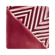 Load image into Gallery viewer, 10 KG CONE 6 RED ONION GLOSS GLAZE (DRY)