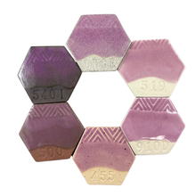 Load image into Gallery viewer, 10 KG CONE 6 SPRING LILAC WINE GLOSS GLAZE (DRY)