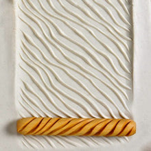 Load image into Gallery viewer, MKM HR-018 Clay Hand Roller