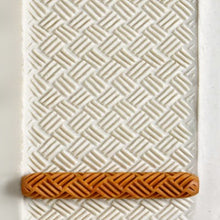 Load image into Gallery viewer, MKM HR-023 Clay Hand Roller