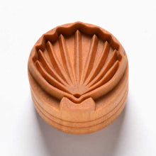 Load image into Gallery viewer, MKM LARGE STAMP - SCALLOP SHELL (SCL-075)
