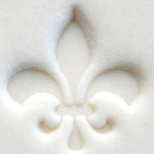 Load image into Gallery viewer, MKM SMALL STAMP - FLEUR-DE-LIS (SCS-130)
