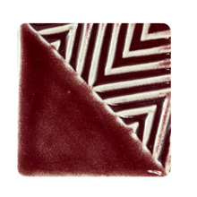Load image into Gallery viewer, 10 KG CONE 6 RED RED WINE GLOSS GLAZE (DRY)
