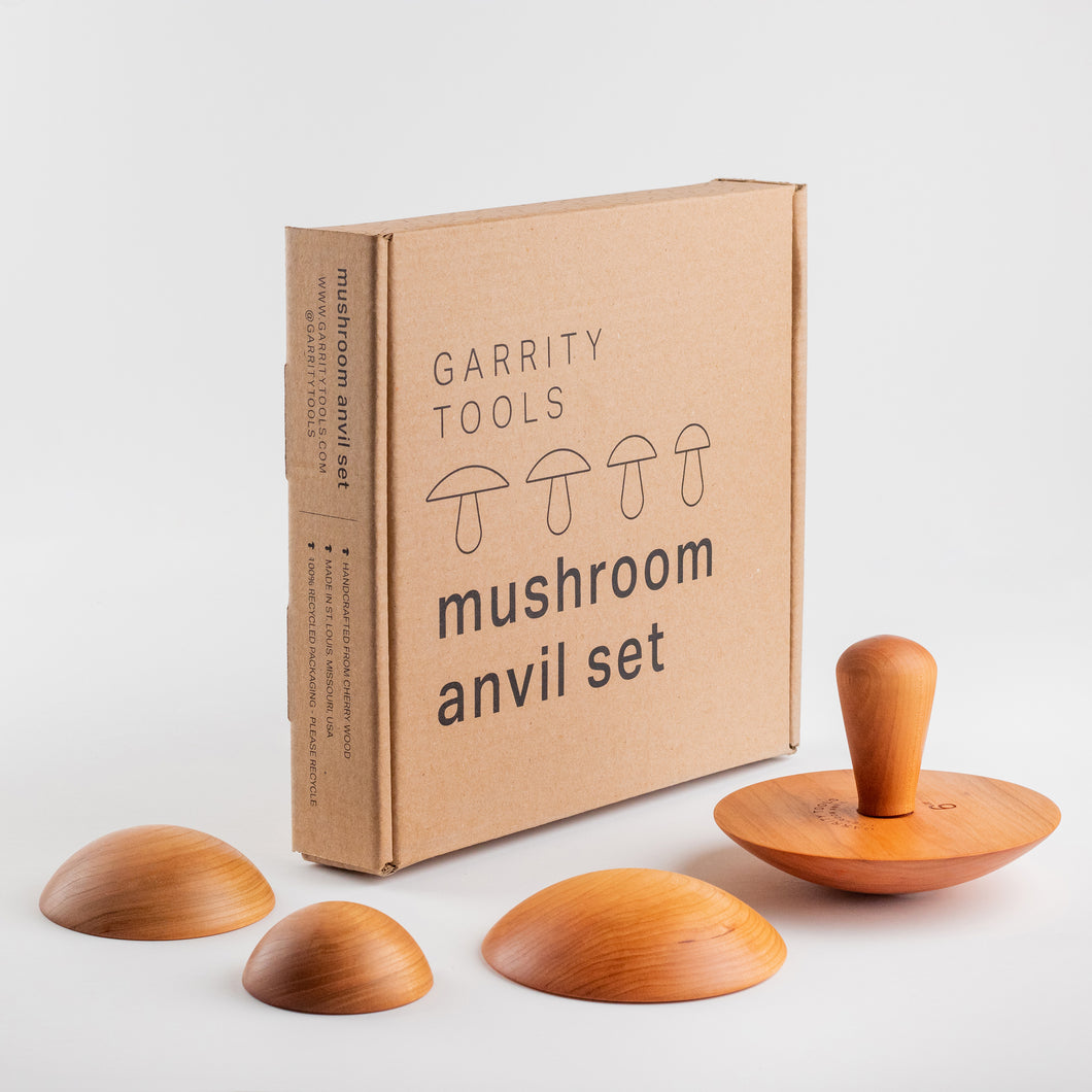 GARRITY MUSHROOM ANVIL SET